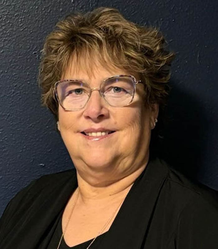 Traci Hynes
